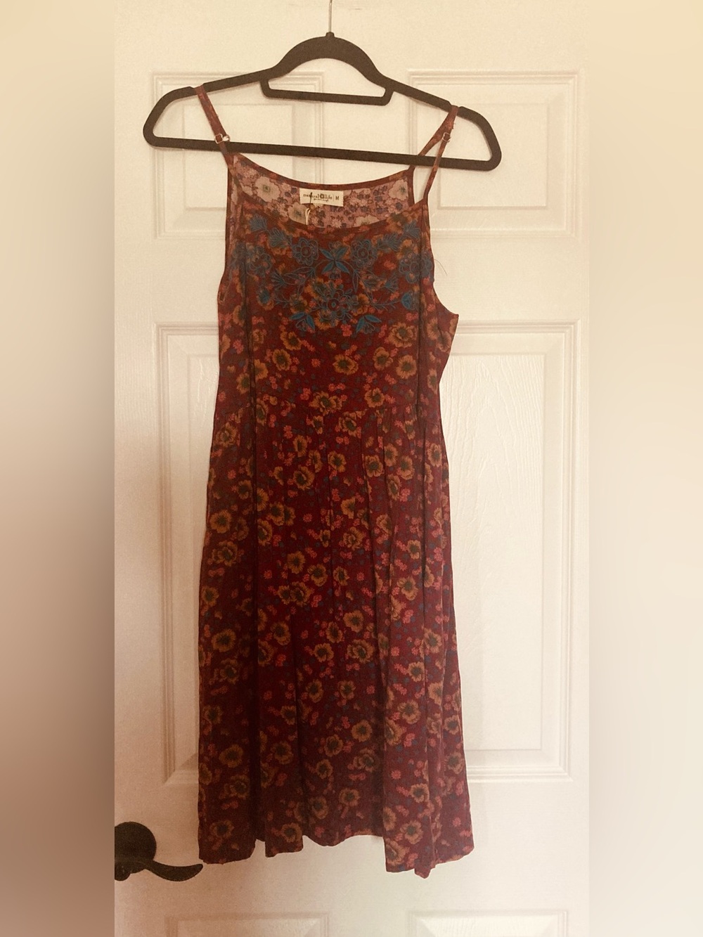 NATURAL LIFE Sara Embroidered Mini Dress, Cranberry, Size Medium - Picture 7 of 12